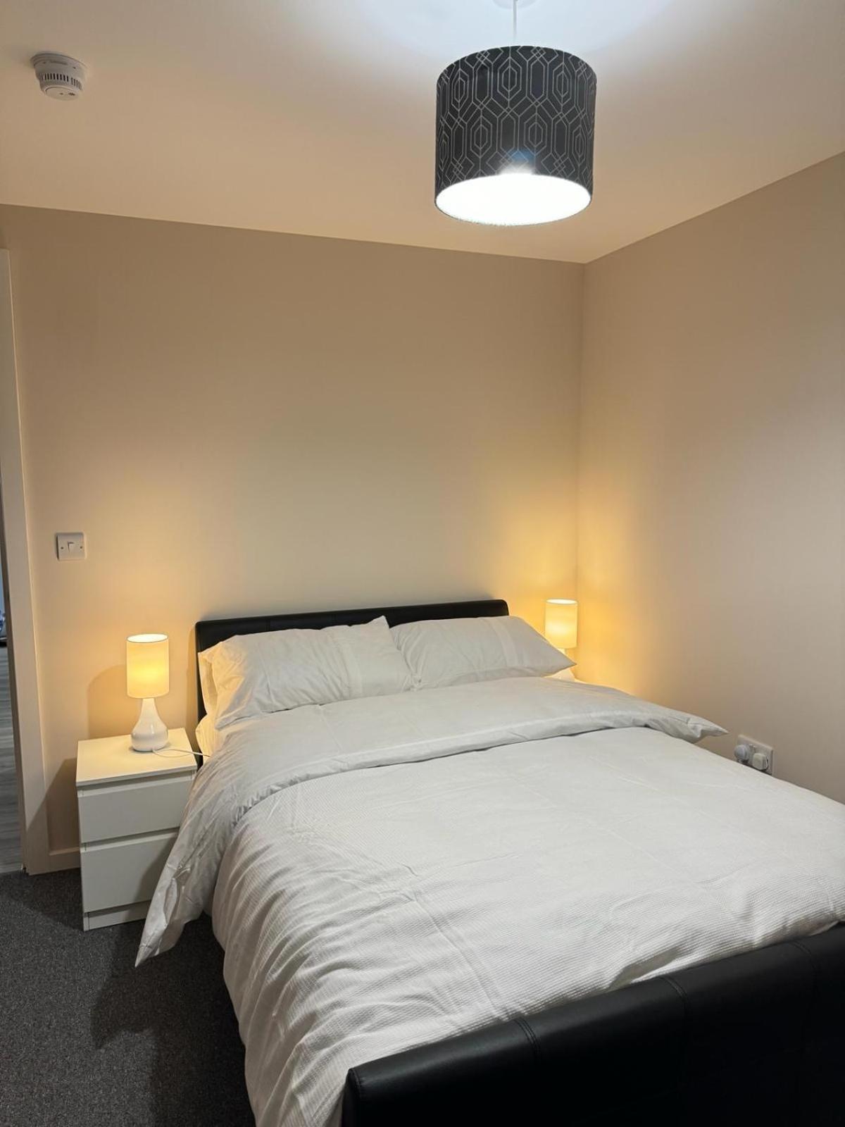 Luxury 2 Bedroom Apartment In Manchester City Centre - Free Parking Exterior foto